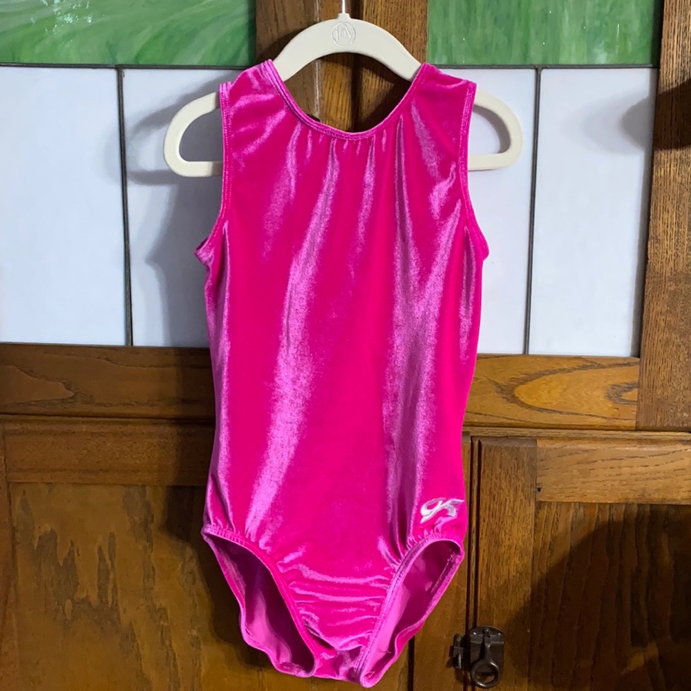GK pink velvet Leo